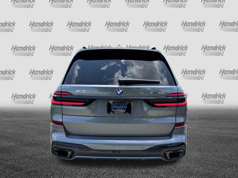 New 2027 BMW X7 xDrive40i w/ M Sport Package AWD/4WD image 9