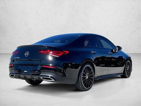 Used 2023 Mercedes-Benz CLA 250 image 2