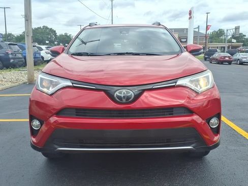 Used 2017 Toyota RAV4 XLE AWD/4WD image 17