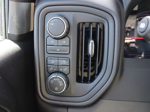 New 2026 Chevrolet Silverado 2500 Custom w/ Custom Value Package AWD/4WD image 10