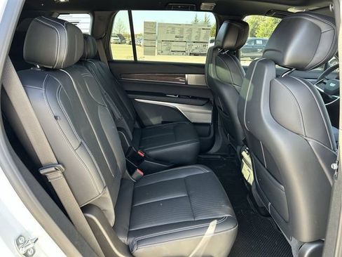 New 2026 Cadillac Vistiq Sport AWD/4WD image 22