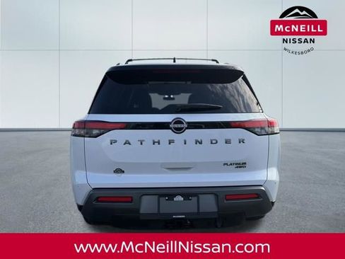 New 2026 Nissan Pathfinder Platinum AWD/4WD image 6