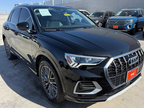 Used 2022 Audi Q3 2.0T Premium Plus AWD/4WD image 2