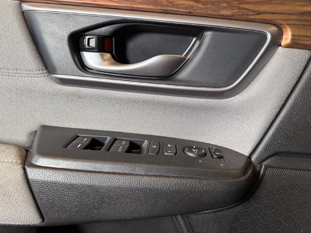 Used 2020 Honda CR-V EX image 18