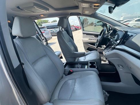 Used 2019 Honda Odyssey Elite image 16