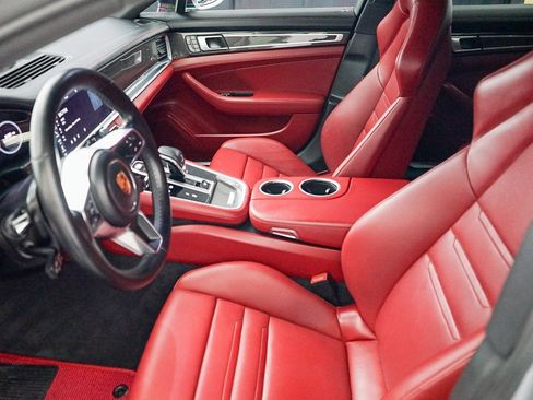 Used 2018 Porsche Panamera 4S image 20