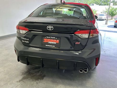 Used 2026 Toyota Corolla SE w/ SE Package FWD image 4