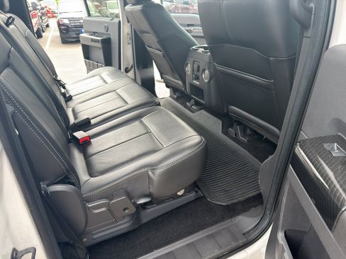 Used 2012 Ford F250 Lariat w/ Lariat Ultimate Pkg AWD/4WD image 12