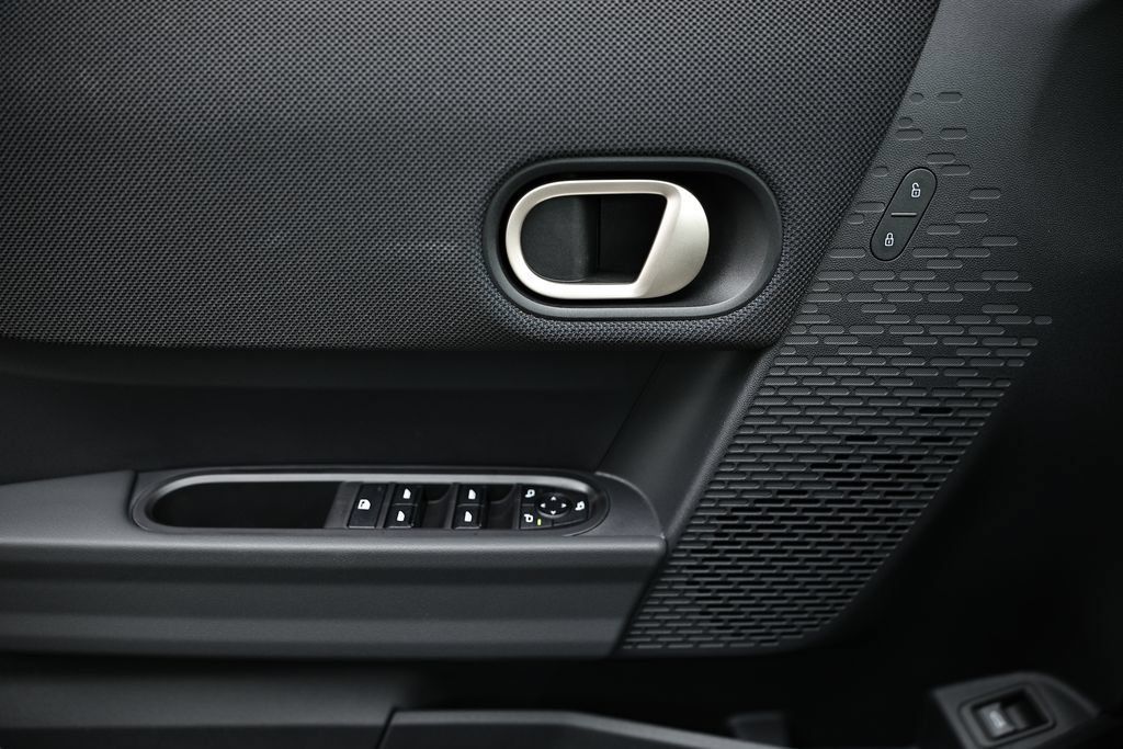 New 2026 MINI Cooper 4-Door Hardtop FWD image 14