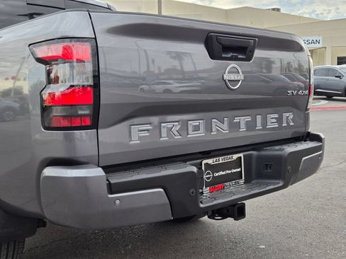 Certified 2023 Nissan Frontier SV w/ SV Convenience Package AWD/4WD image 6