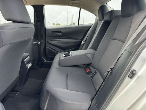 Used 2025 Toyota Corolla LE FWD image 26