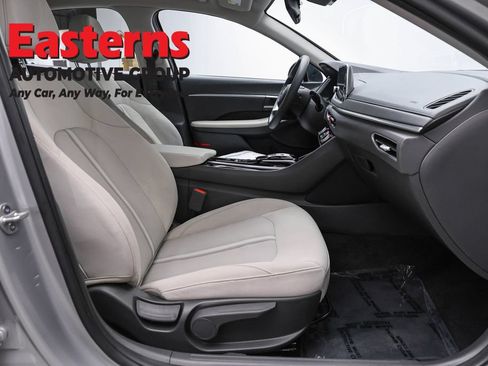 Used 2023 Hyundai Sonata SEL FWD image 24