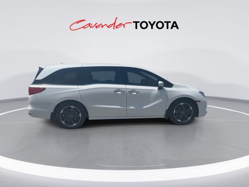 Used 2024 Honda Odyssey Elite image 9