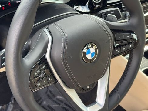 Certified 2023 BMW 530i xDrive w/ Premium Package AWD/4WD image 16