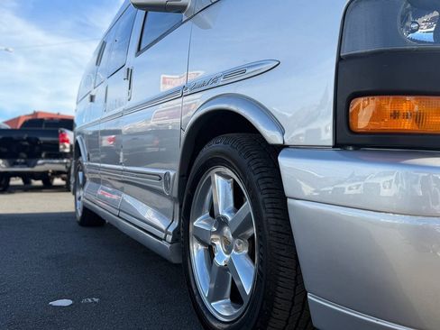 Used 2013 GMC Savana 1500 RWD image 85