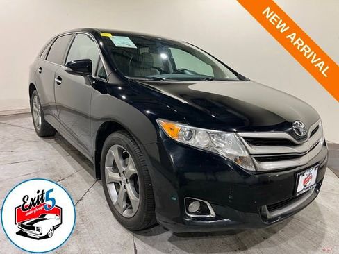 Used 2014 Toyota Venza XLE w/ Tow Prep Package image 1