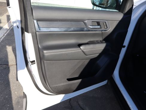 Certified 2025 GMC Terrain Elevation image 15