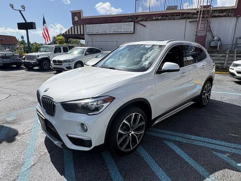 Used 2019 BMW X1 sDrive28i w/ Convenience Package FWD image 12