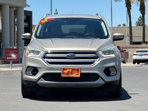 Used 2017 Ford Escape Titanium FWD image 8