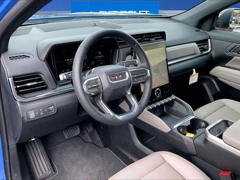 New 2026 GMC Terrain Elevation w/ Elevation Premium Package image 7