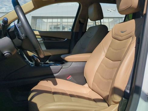 Certified 2023 Cadillac XT6 Sport w/ Platinum Package image 13