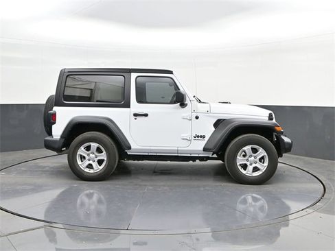 Used 2022 Jeep Wrangler Sport S image 20