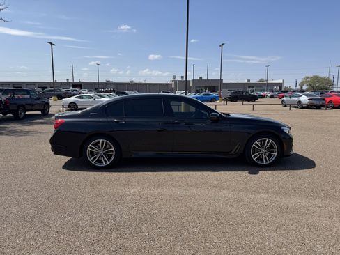 Used 2019 BMW 740e xDrive w/ Executive Package image 4