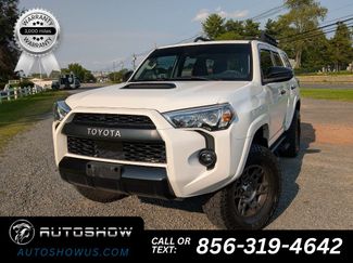 Used 2020 Toyota 4Runner Venture w/ Moonroof Package AWD/4WD video 1