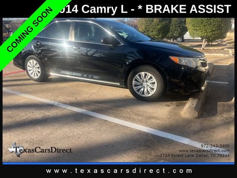 Used 2014 Toyota Camry L image 1