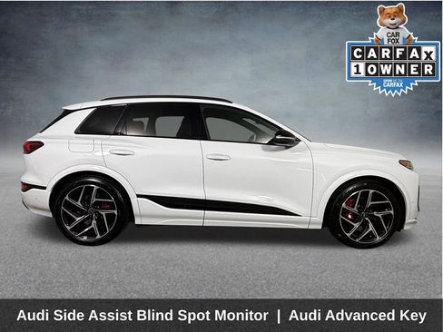 Used 2025 Audi SQ6 e-tron Premium Plus w/ Premium Plus AWD/4WD image 10