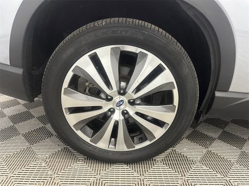 Used 2022 Subaru Ascent Limited w/ Technology Package image 19