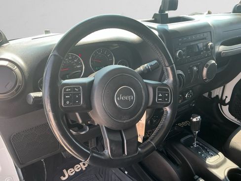 Used 2014 Jeep Wrangler Sport w/ Quick Order Package 24S AWD/4WD image 12