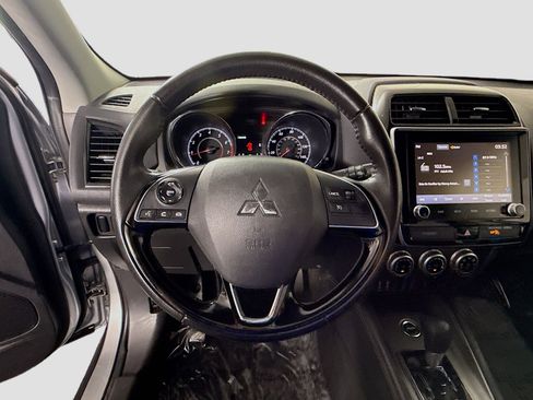 Used 2020 Mitsubishi Outlander Sport SE AWD/4WD image 13