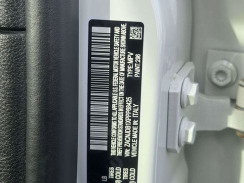 Used 2023 Jeep Renegade Latitude image 15