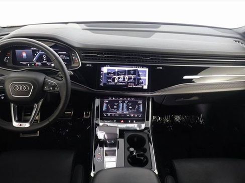 Certified 2025 Audi SQ7 Prestige AWD/4WD image 8