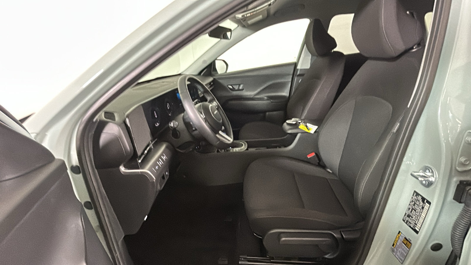 Used 2026 Hyundai Kona SEL Sport FWD image 14