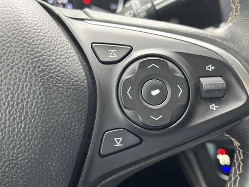 Used 2018 Buick Envision Premium image 29