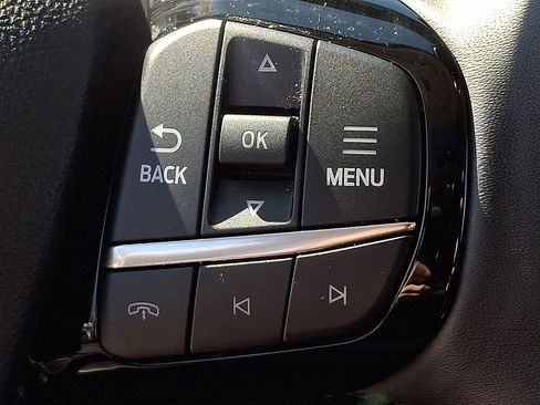 Used 2024 Ford Escape Platinum image 23