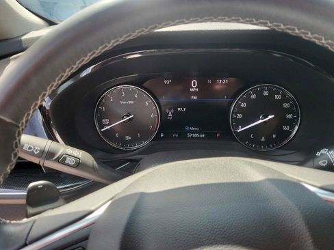 Used 2022 Buick Envision Essence w/ Safety Package image 14