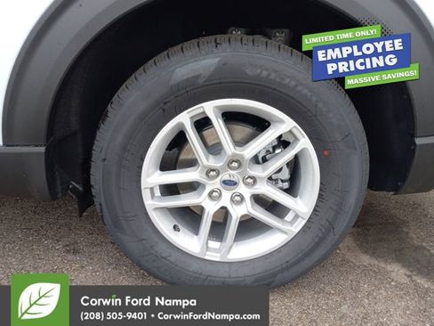 New 2026 Ford Explorer Active AWD/4WD image 31