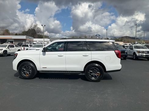 New 2026 Ford Expedition Tremor AWD/4WD image 8