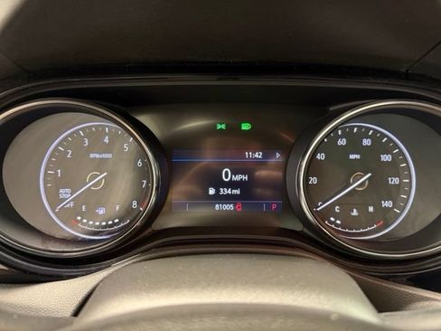 Used 2021 Buick Encore GX Preferred w/ Cold Weather Comfort Package FWD image 14