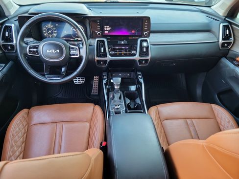 Used 2023 Kia Sorento SX Prestige image 20
