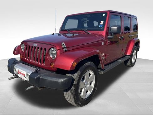 Used 2012 Jeep Wrangler Unlimited Sahara w/ Connectivity Group AWD/4WD image 14