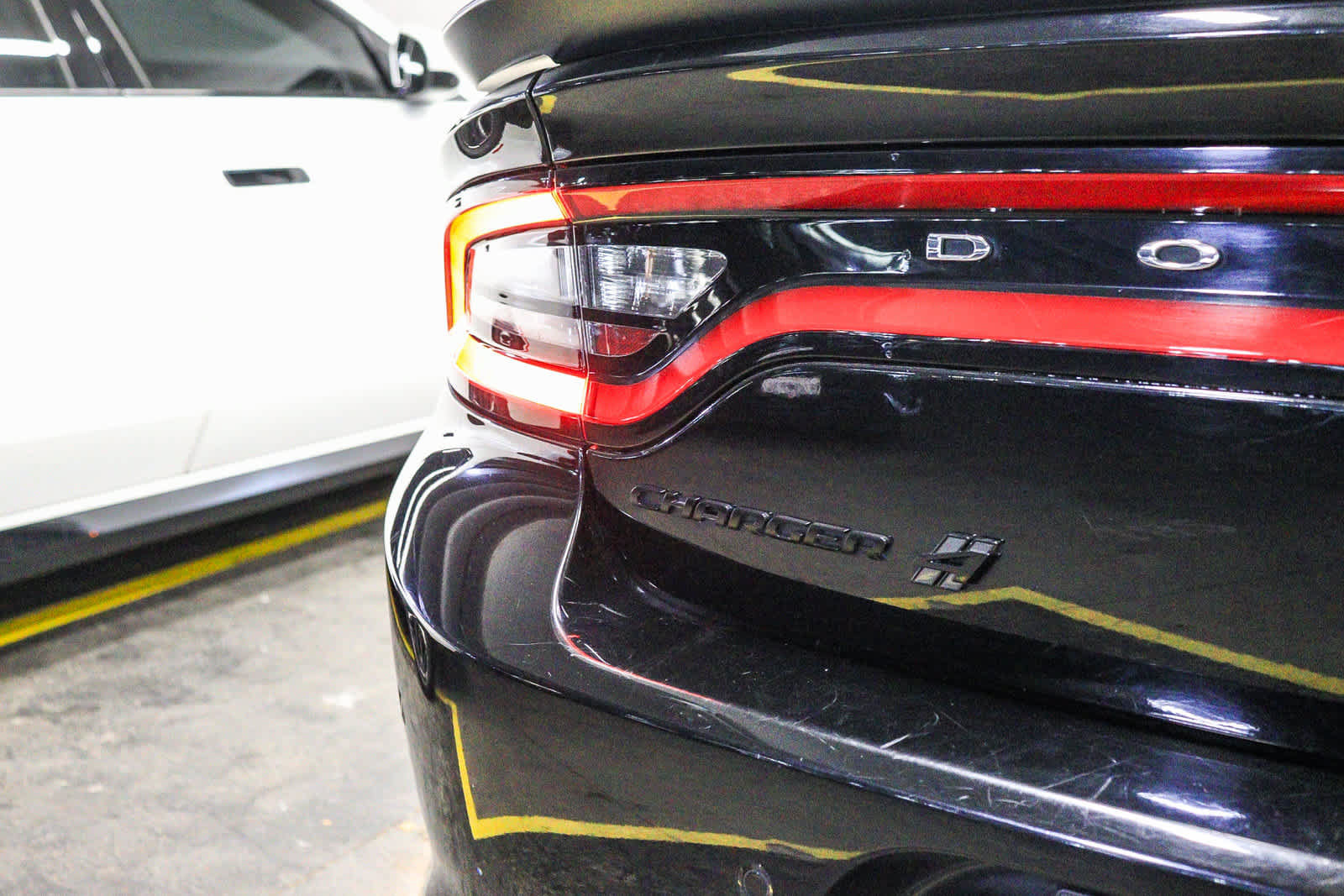 Used 2023 Dodge Charger SXT w/ Blacktop Package AWD/4WD image 12