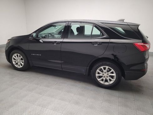 Used 2019 Chevrolet Equinox LS FWD image 3