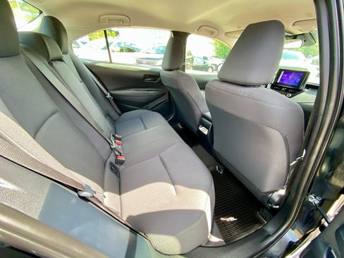 Used 2024 Toyota Corolla LE FWD image 10