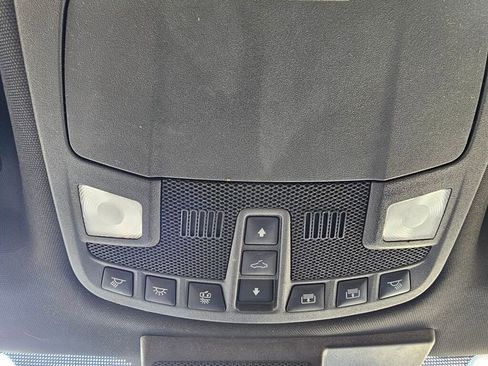 Used 2018 Ford F150 Lariat w/ Equipment Group 502A Luxury image 33