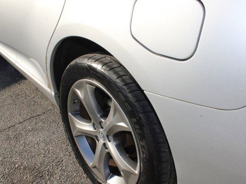 Used 2013 Toyota Venza XLE image 34