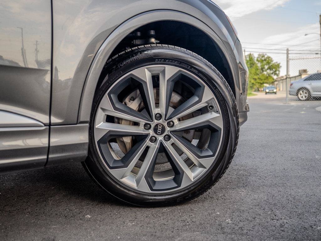 Used 2021 Audi Q7 3.0T Premium Plus w/ Premium Plus Package AWD/4WD image 9